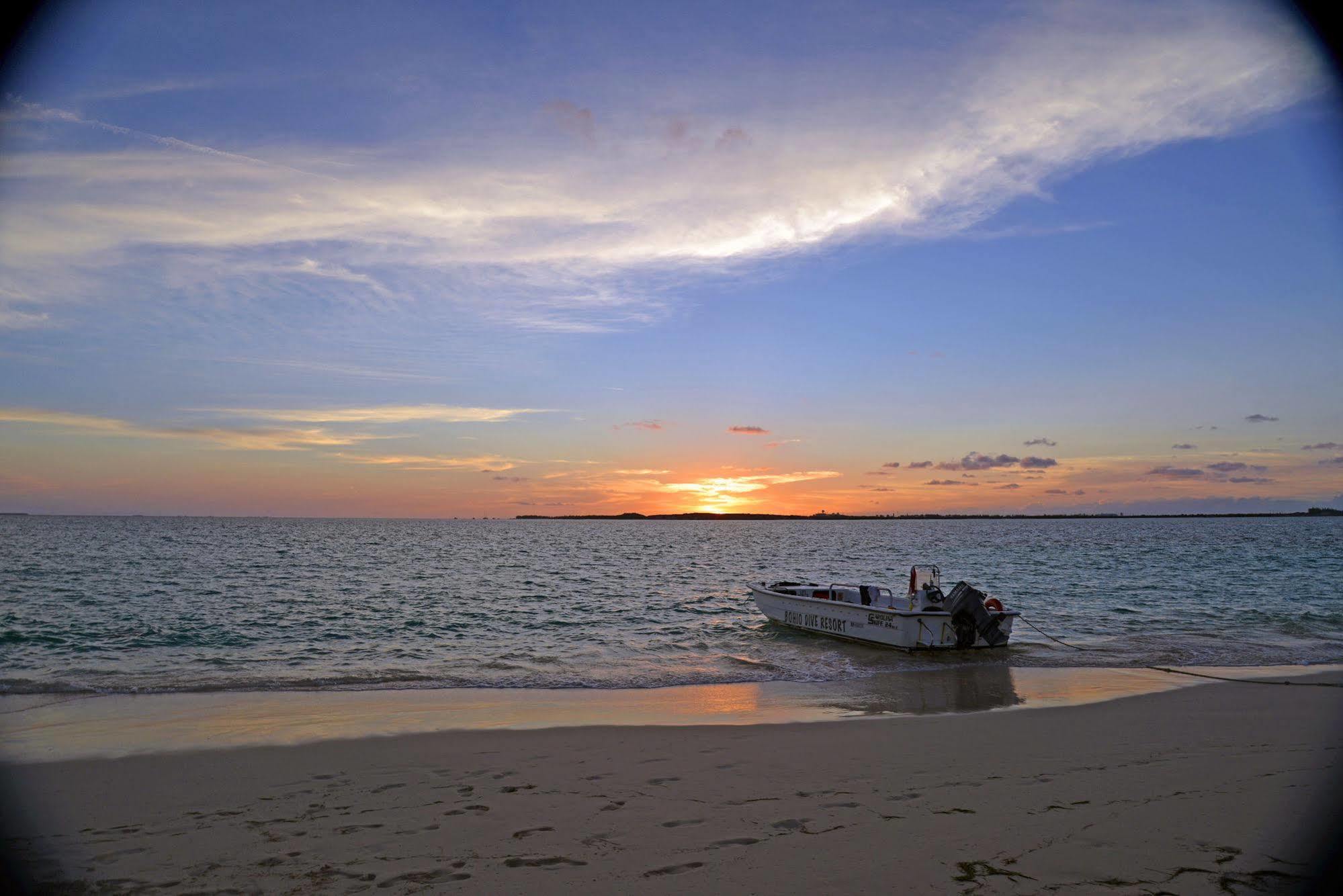 Bohio Dive Resort Cockburn Town Buitenkant foto